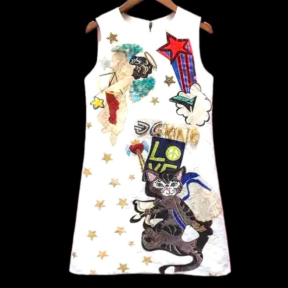 White Brocade Graphic Cat Design Dress - Picture 1 of 11
